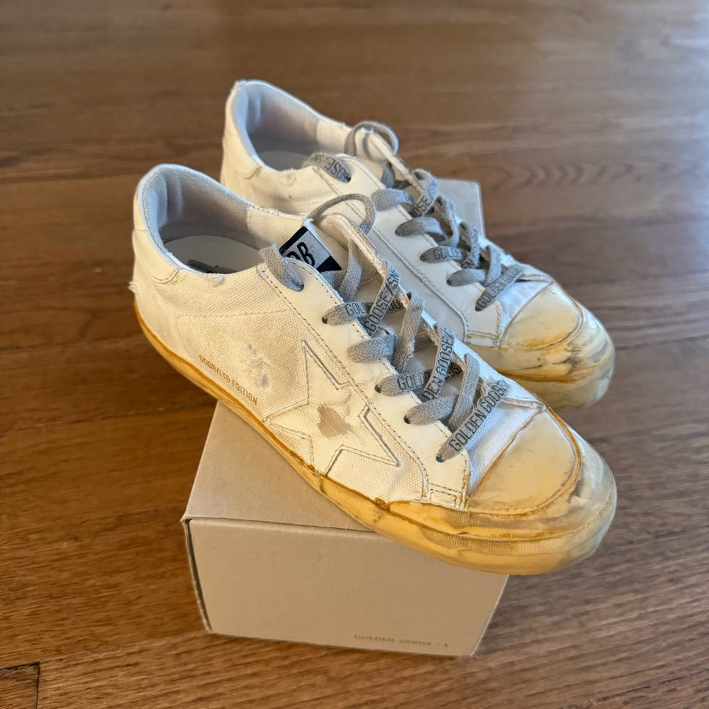 Golden Goose White Superstar